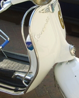 Vespa Vintage Chrome Double Legshield Trim